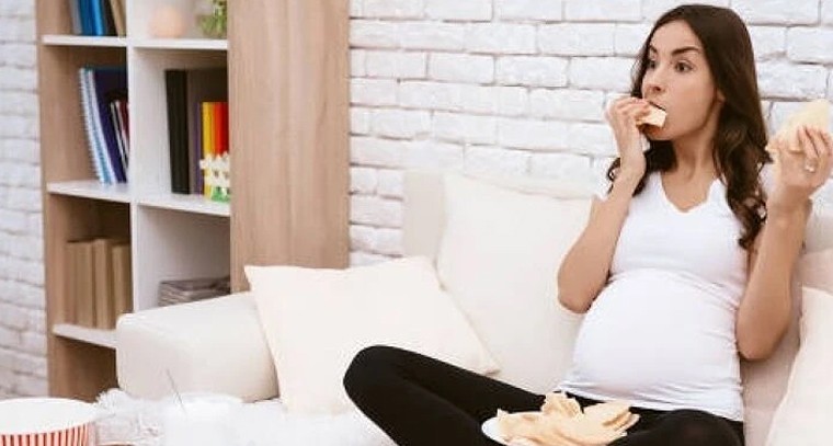 గర్భిణులకు ఉప్పు ఎంత తినాలి? ఈ లిమిట్ దాటితే ప్రమాదమే!

