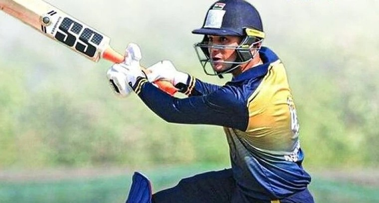 అభిషేక్ శర్మ తుఫాను.. 32 బంతుల్లోనే సెంచరీ!

