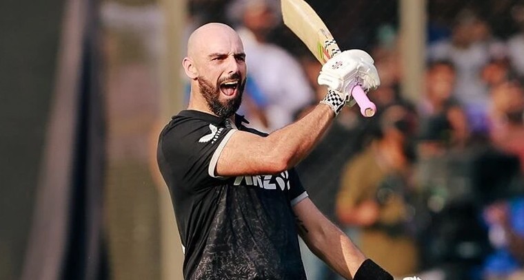 ఐసీసీ వన్డే ర్యాంకింగ్స్‌లో పెను మార్పులు: అగ్రస్థానానికి చేరిన కివీస్ స్టార్ డారిల్ మిచెల్!

