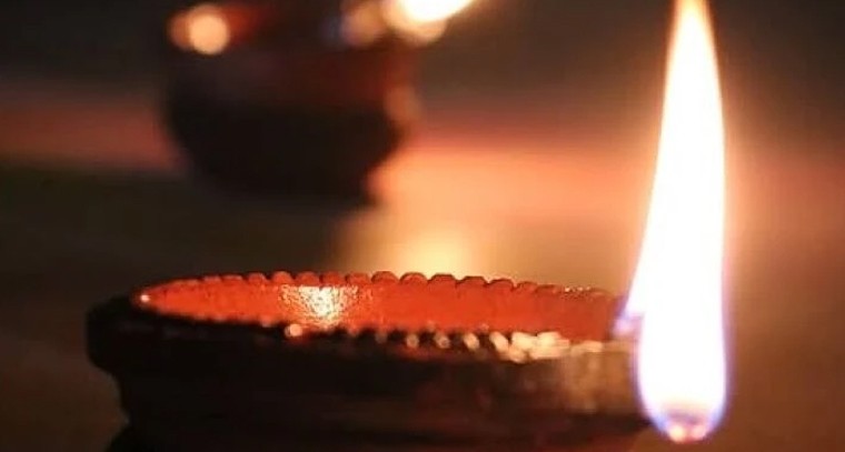 కార్తీక ద్వాదశి.. తులసికోట దీపదానం.. వైకుంఠ ప్రాప్తికి మహాద్వారం!

