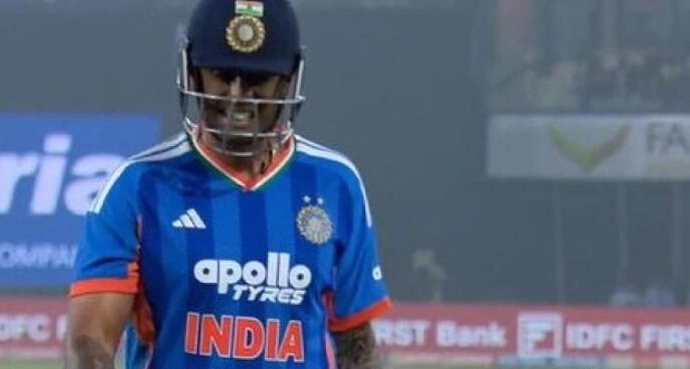 టీ20 కెప్టెన్ సూర్యకుమార్ యాదవ్ బ్యాటింగ్ సంక్షోభం.. కెప్టెన్సీ భారం కారణమా?

