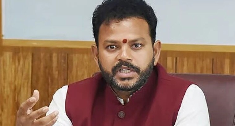 అజిత్ పవార్ విమాన ప్రమాదంపై కేంద్రం సీరియస్: రంగంలోకి దిగిన AAIB.. విచారణకు ఫడణవీస్ లేఖ!

