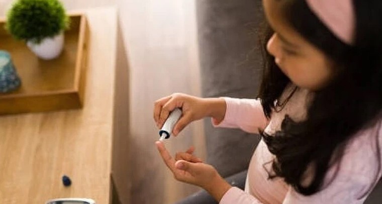 చిన్నారుల్లో పెరుగుతున్న మధుమేహం.. తల్లిదండ్రులు తీసుకోవాల్సిన జాగ్రత్తలివే!

