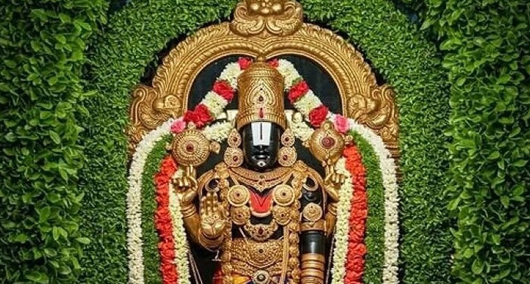 శ్రీవేంకటేశ్వరుని అపూర్వ అలంకారం.. తోమాల సేవ ఒక దివ్య అనుభవం!


