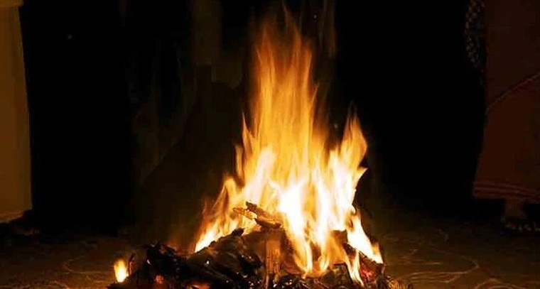 భోగి మంటలు.. పాత జ్ఞాపకాల దహనం.. నూతన ఉత్తరాయణానికి స్వాగతం!

