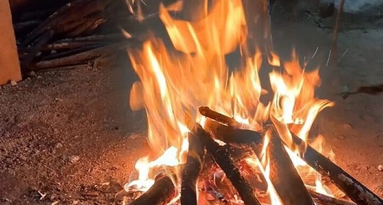 భోగి మంటలపై కాలుష్య నియంత్రణ మండలి హెచ్చరిక.. పర్యావరణ హితంగా పండుగ జరుపుకోవాలని పిలుపు

