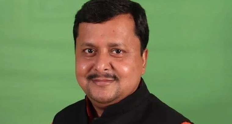 బిహార్ మంత్రి నితిన్ నబీన్‌కు బీజేపీ వర్కింగ్ ప్రెసిడెంట్‌గా బాధ్యతలు! తొలి బిహారీగా, అతి పిన్న వయస్కుడిగా రికార్డు.

