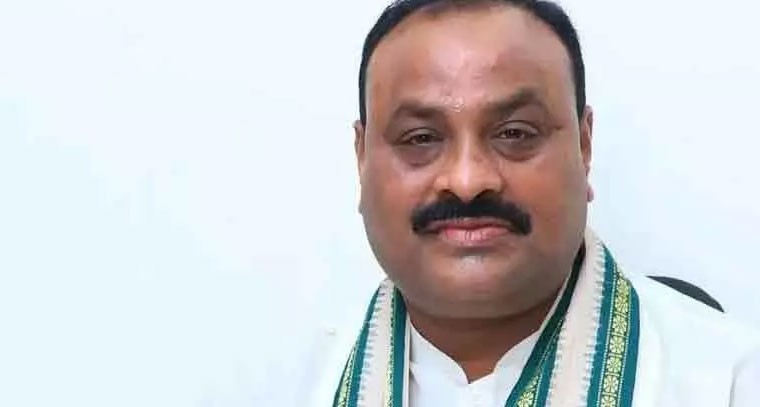 బ‌ర్డ్ ఫ్లూ పూర్తిగా నియంత్ర‌ణ‌లో ఉంది: అచ్చెన్నాయుడు