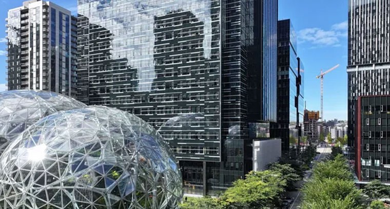 అమెజాన్ లో మరో 84 ఉద్యోగాల కోత: వార్న్ చట్టం ప్రకారం నోటీసు