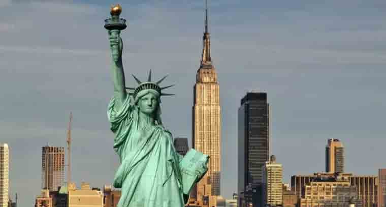 అమెరికాకు వెళ్లి రూ.100 కోట్ల నికర సంపదతో తిరిగొచ్చిన ఎన్నారై 