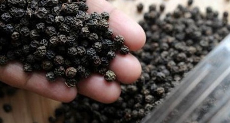 నల్ల మిరియాలు తింటే.. ఏమవుతుంది..?