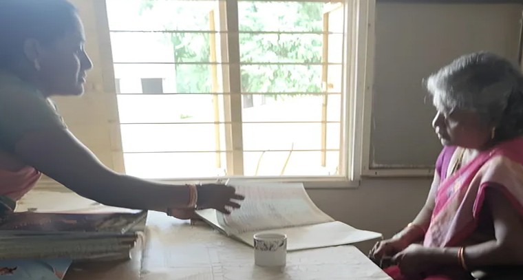 శేష వాహనంపై భక్తులకు స్వామివారు దర్శనం