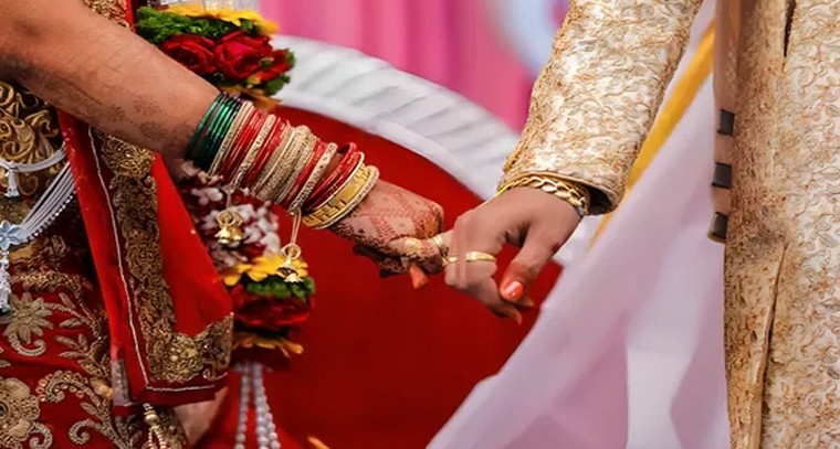ప్రియురాలి పెళ్లిని అడ్డుకున్న ప్రియుడు.. నెల్లూరులో సినిమాటిక్ డ్రామా

