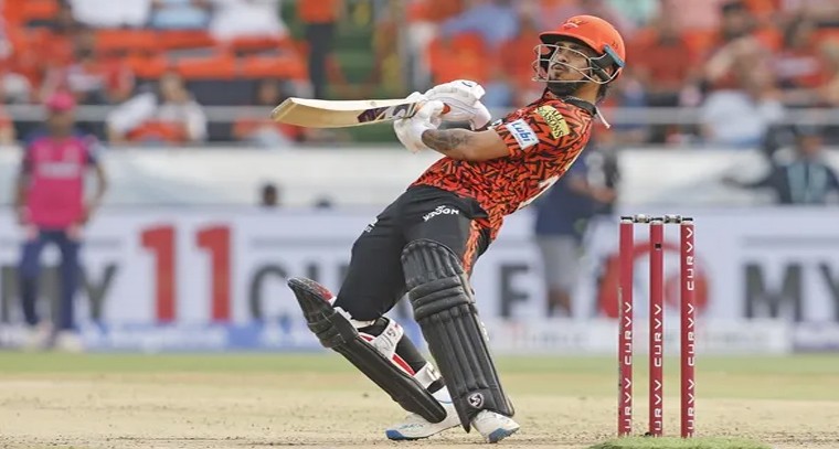 SRH బ్యాటర్ల వీరవిహారం

