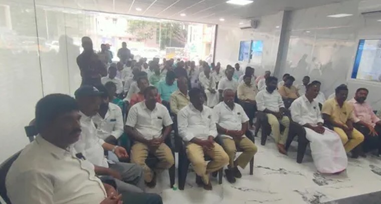 జగనన్న ఆరోగ్య సురక్ష పై అవగాహన కార్యక్రమం