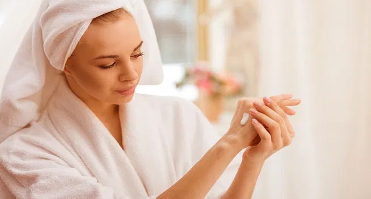 శీతాకాలంలో మృదువైన చర్మాన్ని పొందండిలా