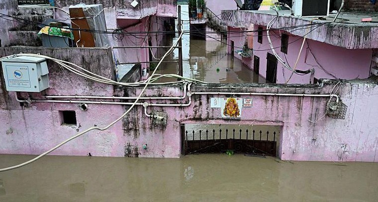 తగ్గనున్న పెట్రోల్‌, డీజిల్‌ ధరలు