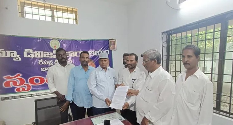 బంపరాఫర్.. ఏ ఫోన్ కొన్నా రూ.10 వేల డిస్కౌంట్

