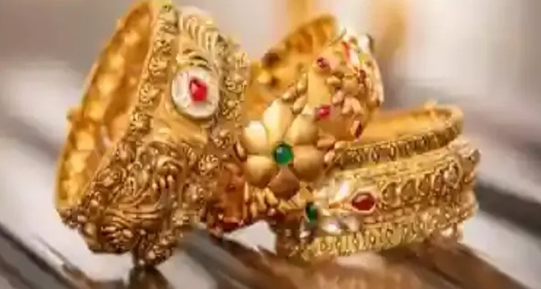 శ్రీవారి దర్శనానికి 20 గంటల స‌మ‌యం

