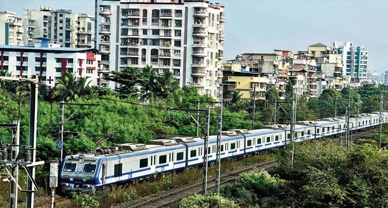 బీర్లు కావాలని స్టేడియంలో ఫ్యాన్స్ నినాదాలు