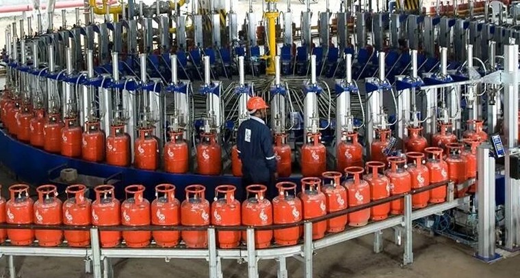 వంటగ్యాస్ ప్రస్థానం.. భూగర్భం నుండి మన వంటింటి సిలిండర్ వరకు

