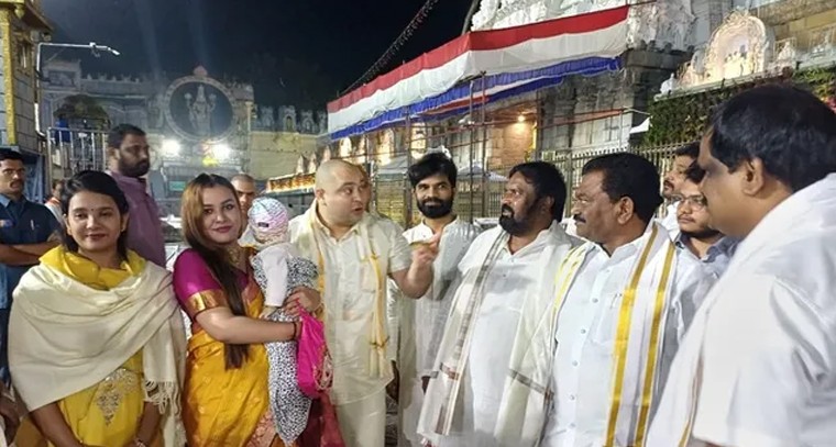 రామలింగేశ్వరునికి ప్రత్యేక పూజలు