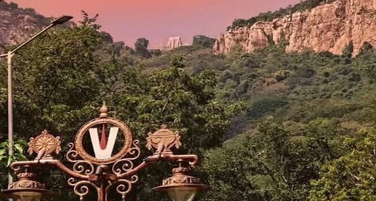 పవిత్ర వేంకటాద్రి.. ఆధ్యాత్మిక శిఖరంపై ఆరు చెడు గుణాల నిర్మూలన!

