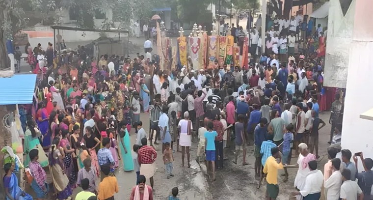 ఆఫీసులోనే ఉద్యోగుల నిద్ర.. ఎలాన్ మస్క్ కోసం!