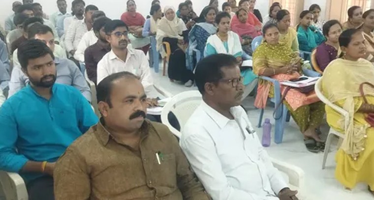 ఎల్ఐసీ ఖాతాదారులకు శుభవార్త..!