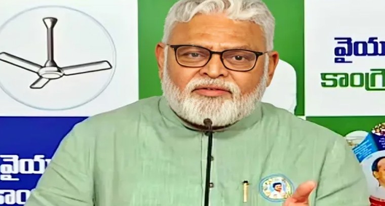 హనుమంత వాహనం పై గోవిందుడి కటాక్షం