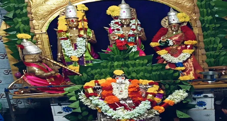 యాటకల్లు కునే రామలింగేశ్వరస్వామి ఆలయంలో తొలి ఏకాదశి పూజలు

