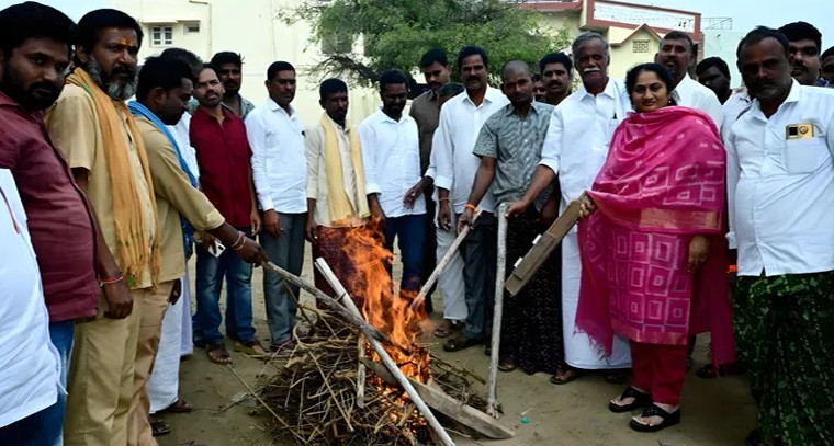 డార్క్ చాక్లెట్ తినడం వల్ల కలిగే ఆరోగ్య ప్రయోజనాలు తెలుసా?

