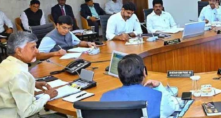 నష్టాల్లో దేశీయ స్టాక్ మార్కెట్లు

