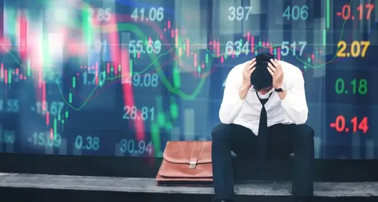 నష్టాల్లో ముగిసిన స్టాక్ మార్కెట్ సూచీలు

