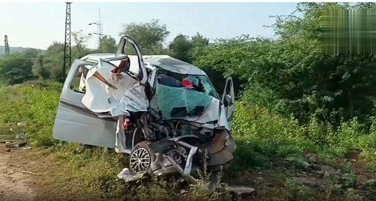 నెయ్యి స్వచ్ఛమైనదో కాదో తెలుసుకోవాలంటే ఇలా టెస్ట్ చేయండి

