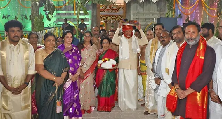 శ్రీవారి కల్యాణ మహోత్సవంలో మడకశిర ఎమ్మెల్యే

