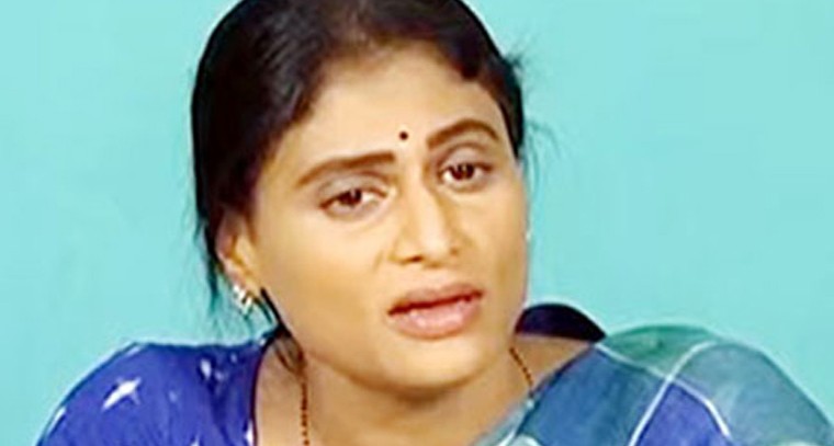 భార్యతో కలిసి టీమిండియా క్రికెటర్ డ్యాన్స్