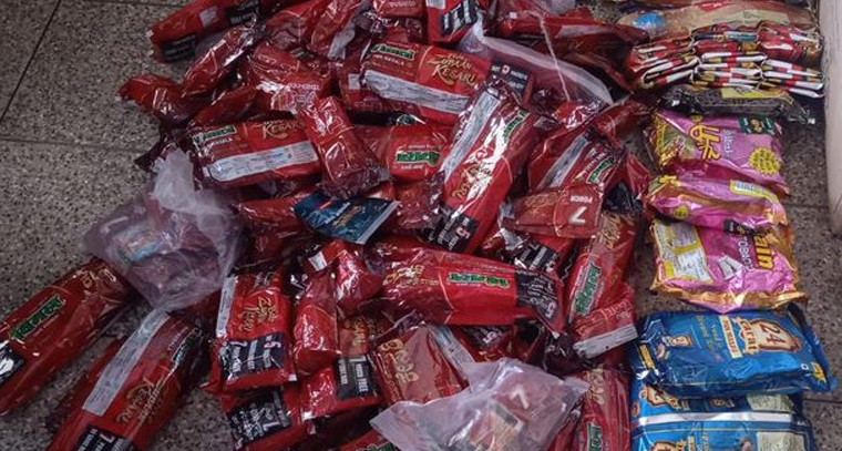 శనేశ్వరస్వామికి ప్రత్యేక పూజలు