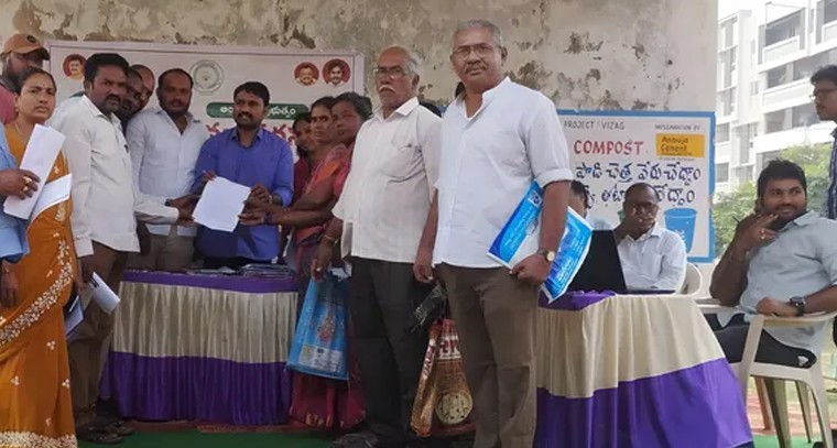 టాస్ గెలిచి బౌలింగ్ ఎంచుకున్న చెన్నై 


