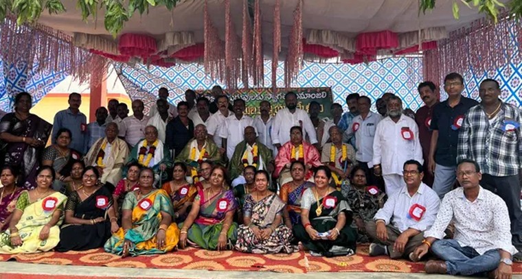 నష్టాల్లో ముగిసిన స్టాక్ మార్కెట్లు
