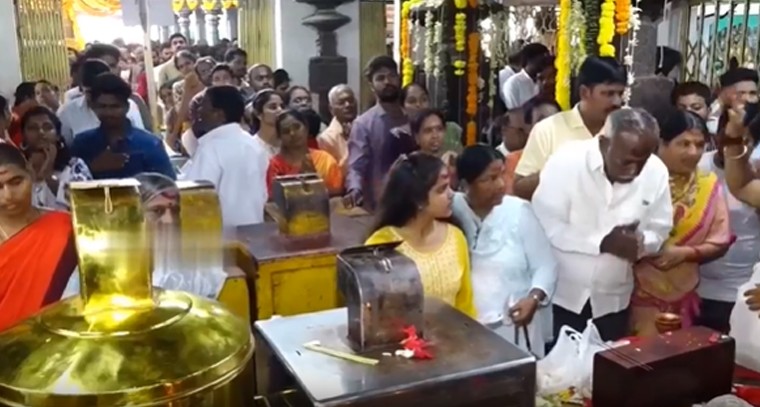 వరంగల్ భద్రకాళీ ఆలయంలో శాకాంబరీ ఉత్సవాలు.. ఆధ్యాత్మిక సంబరాల సంరంభం

