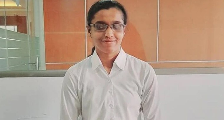 చీకటిని చీల్చిన ‘న్యాయ’ కిరణం.. కేరళ తొలి అంధ మహిళా జడ్జిగా తాన్యా నాథన్

