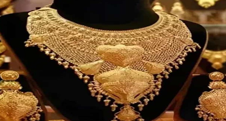 పరుగులు పెడుతున్న బంగారం ధరలు

