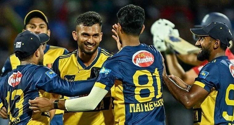 టీ20 ప్రపంచకప్‌లో లంక జోరు.. ఒమన్‌పై భారీ విజయంతో గ్రూప్-బి అగ్రస్థానానికి

