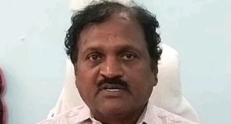 రికార్డు స్థాయికి చేరుకున్న చికెన్ ధరలు