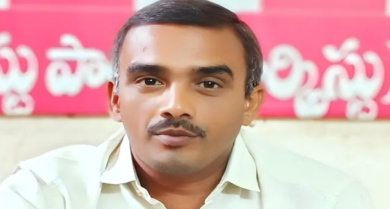 తులసి ఆకులతో ఎన్నో ప్రయోజనాలు