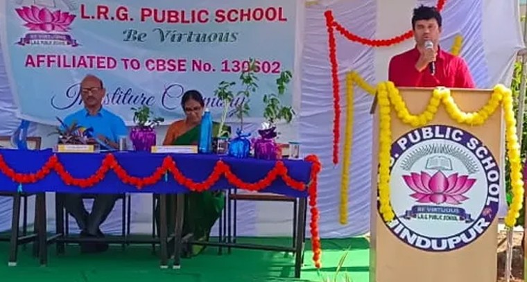 ముస్తాబు అవుతున్న శ్రీ కోదండ రామాలయం