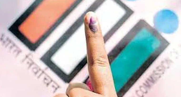 కోహ్లీ ఆడకపోతే భారత్​కు పోయేదేమీ లేదు: ఆకాశ్ చోప్రా

