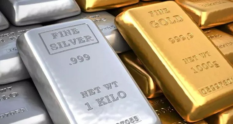 యుద్ధ మేఘాల నీడలో పసిడి పరుగు.. సరికొత్త రికార్డులను సృష్టించిన బంగారం, వెండి ధరలు

