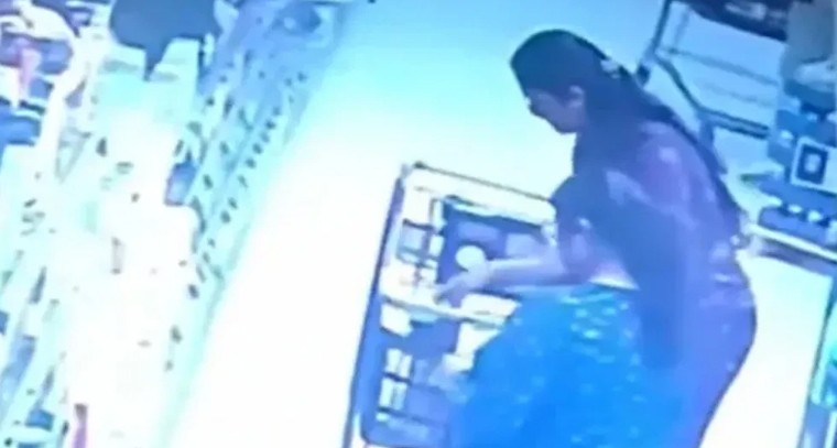 శ్రీలంక మహిళల జట్టు భారత్‌పై ఉత్కంఠ విజయం

